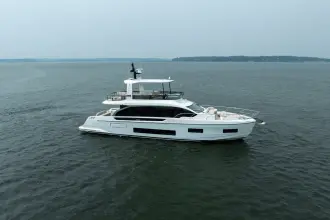 Thumbnail von Azimut 62