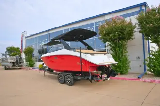 Thumbnail von Sea Ray SLX 260 Surf