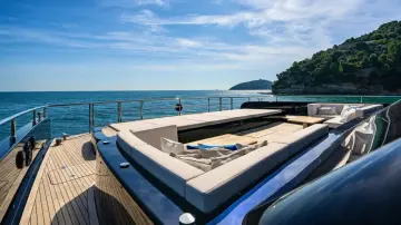 Thumbnail von Sunreef Yachts 100 Power PETITE BELLE