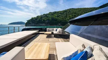 Thumbnail von Sunreef Yachts 100 Power PETITE BELLE