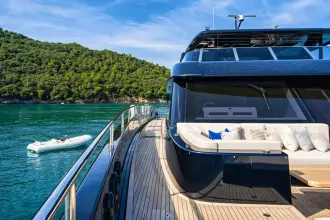 Thumbnail von Sunreef Yachts 100 Power PETITE BELLE
