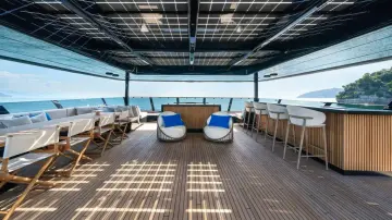 Thumbnail von Sunreef Yachts 100 Power PETITE BELLE