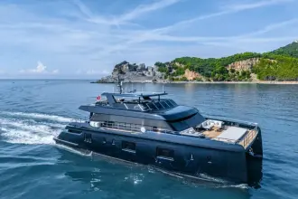 Thumbnail von Sunreef Yachts 100 Power PETITE BELLE
