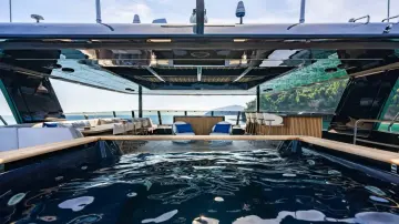 Thumbnail von Sunreef Yachts 100 Power PETITE BELLE
