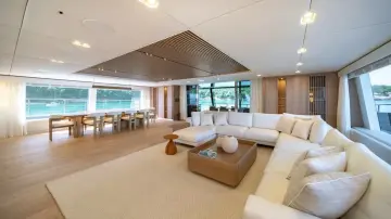Thumbnail von Sunreef Yachts 100 Power PETITE BELLE