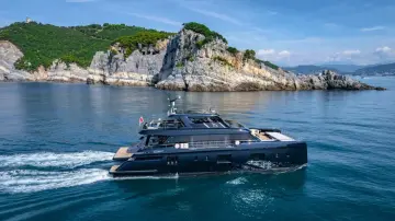 Thumbnail von Sunreef Yachts 100 Power PETITE BELLE