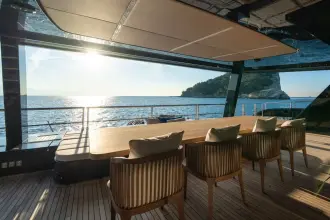 Thumbnail von Sunreef Yachts 100 Power PETITE BELLE
