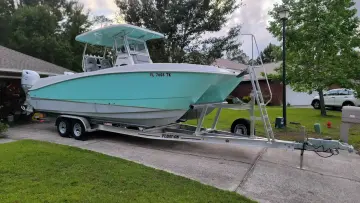Twin Vee 260 SE