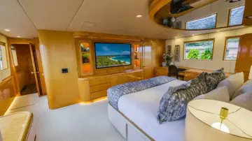 Thumbnail von Hatteras 130 Flybridge Motor Yacht LONE STAR