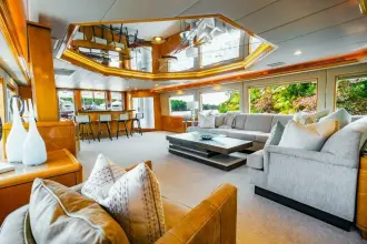 Thumbnail von Hatteras 130 Flybridge Motor Yacht LONE STAR