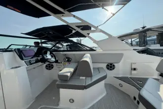 Thumbnail von Sea Ray SDX 250 Outboard