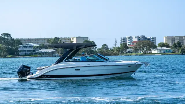 Sea Ray 260 SLX-OB