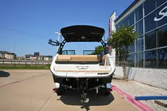 Thumbnail von Sea Ray SDX 230 Surf