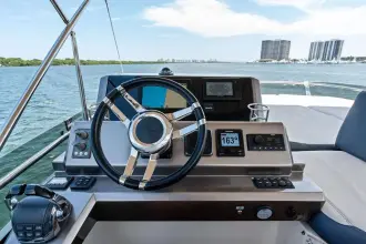 Thumbnail von Galeon 500 FLY