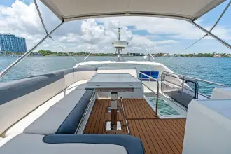 Thumbnail von Galeon 500 FLY