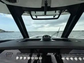 Thumbnail von Boston Whaler 360 Outrage