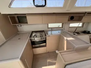 Thumbnail von Beneteau Oceanis 51.1