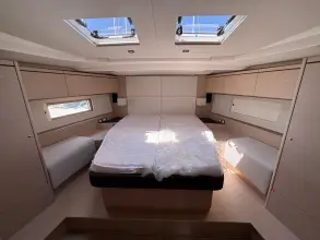 Thumbnail von Beneteau Oceanis 51.1