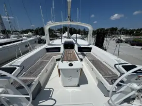 Thumbnail von Beneteau Oceanis 51.1
