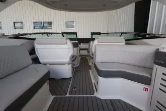 Thumbnail von Sea Ray SLX 310 Outboard