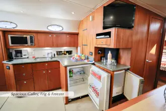 Thumbnail von Tiara Yachts 4000 Express Tranquility