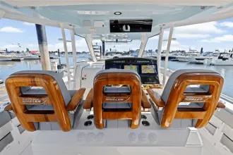 Thumbnail von Boston Whaler 420 Outrage