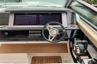 Thumbnail von Sea Ray SLX 400
