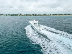Thumbnail von Yellowfin 42 Offshore