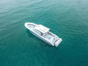 Thumbnail von Yellowfin 42 Offshore