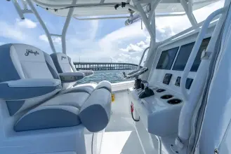 Thumbnail von Yellowfin 34 Offshore