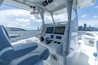 Thumbnail von Yellowfin 34 Offshore