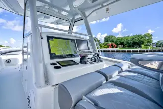 Thumbnail von Yellowfin 39 Offshore