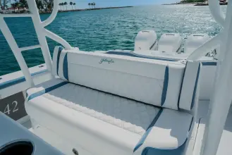 Thumbnail von Yellowfin 42 Offshore