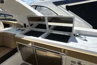 Thumbnail von Sea Ray SLX 400 Outboard