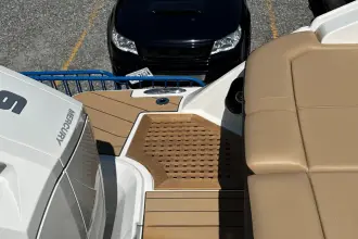 Thumbnail von Sea Ray SLX 400 Outboard