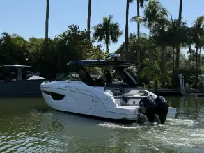 Thumbnail von Cruisers Yachts 34 GLS
