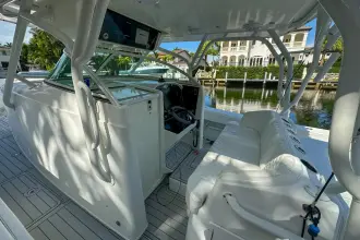 Thumbnail von Yellowfin 42 Offshore