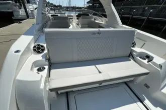 Thumbnail von Sea Ray SLX 350 Outboard