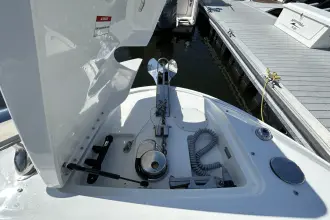 Thumbnail von Sea Ray SLX 350 Outboard