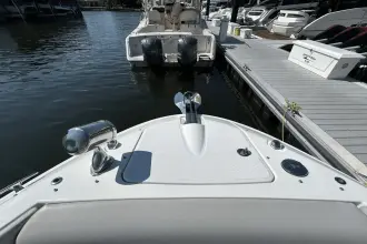 Thumbnail von Sea Ray SLX 350 Outboard