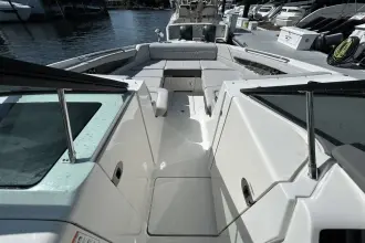 Thumbnail von Sea Ray SLX 350 Outboard