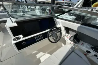 Thumbnail von Sea Ray SLX 350 Outboard