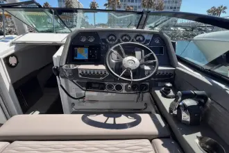 Thumbnail von Cruisers Yachts 338 SS
