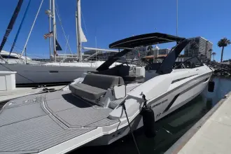 Thumbnail von Cruisers Yachts 338 SS