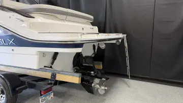 Thumbnail von Sea Ray SLX 280