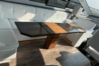 Thumbnail von Cruisers Yachts 60 Cantius