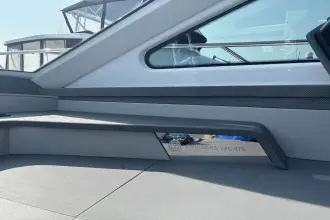Thumbnail von Cruisers Yachts 60 Cantius