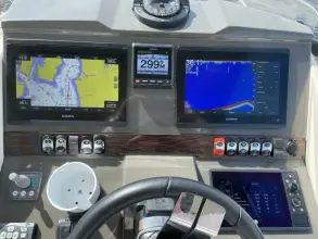 Thumbnail von Carver C36 Command Bridge