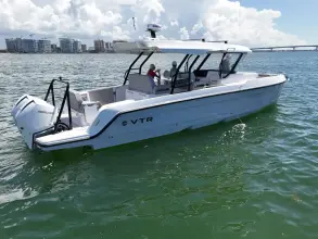 Thumbnail von Cruisers Yachts 38 VTR