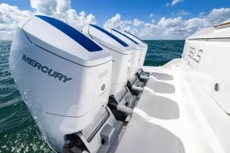 Thumbnail von Tiara Yachts 56LS